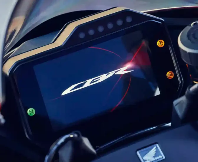 2024-CBR1000RR-R_FIREBLADE_SP_LOCATION_1368-5_L_11zon_0.webp 2024-CBR1000RR-R_FIREBLADE_SP_LOCATION_1368-5_L_11zon_0.webp