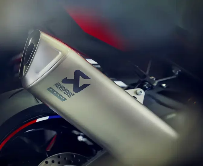 2024-CBR1000RR-R_FIREBLADE_SP_LOCATION_9505_L-copiar_10_11zon.webp 2024-CBR1000RR-R_FIREBLADE_SP_LOCATION_9505_L-copiar_10_11zon.webp