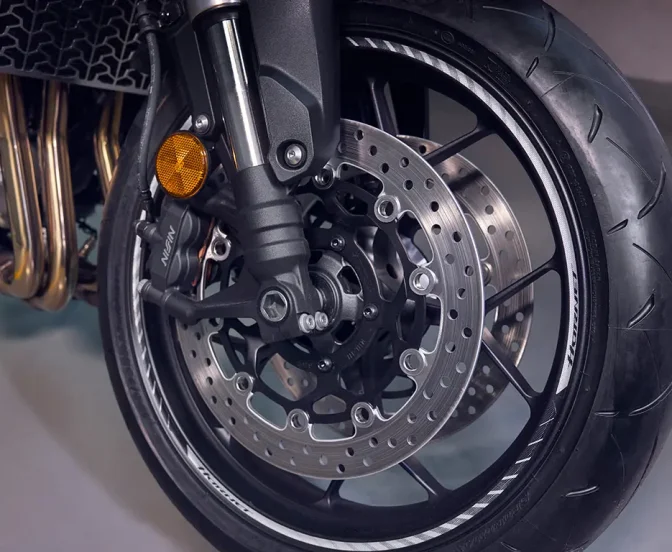 2025-CB1000HORNET_STD_Location_Details_0150_L_Design-Versao-Standard.webp