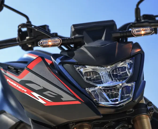 CB300F-Twister-S-2027_-DET_52.webp CB300F-Twister-S-2027_-DET_52.webp