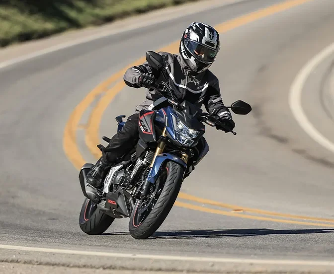 CB300F-Twister-S-2027_MOV_08.webp CB300F-Twister-S-2027_MOV_08.webp