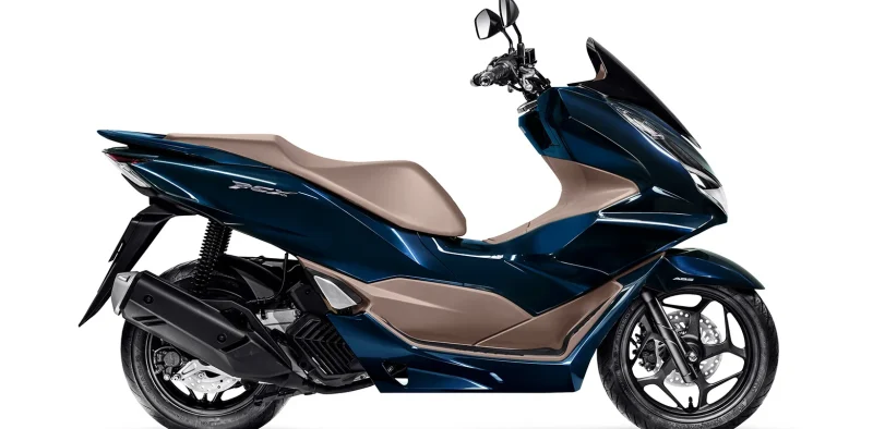 honda-pcx-azul-lateral.webp